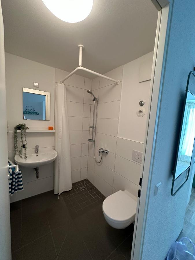 Stilvolles Und Modernes Appartement Mit Sonnigem Balkon In Flughafen- Und Messenaehe 31 Leinfelden-Echterdingen Luaran gambar