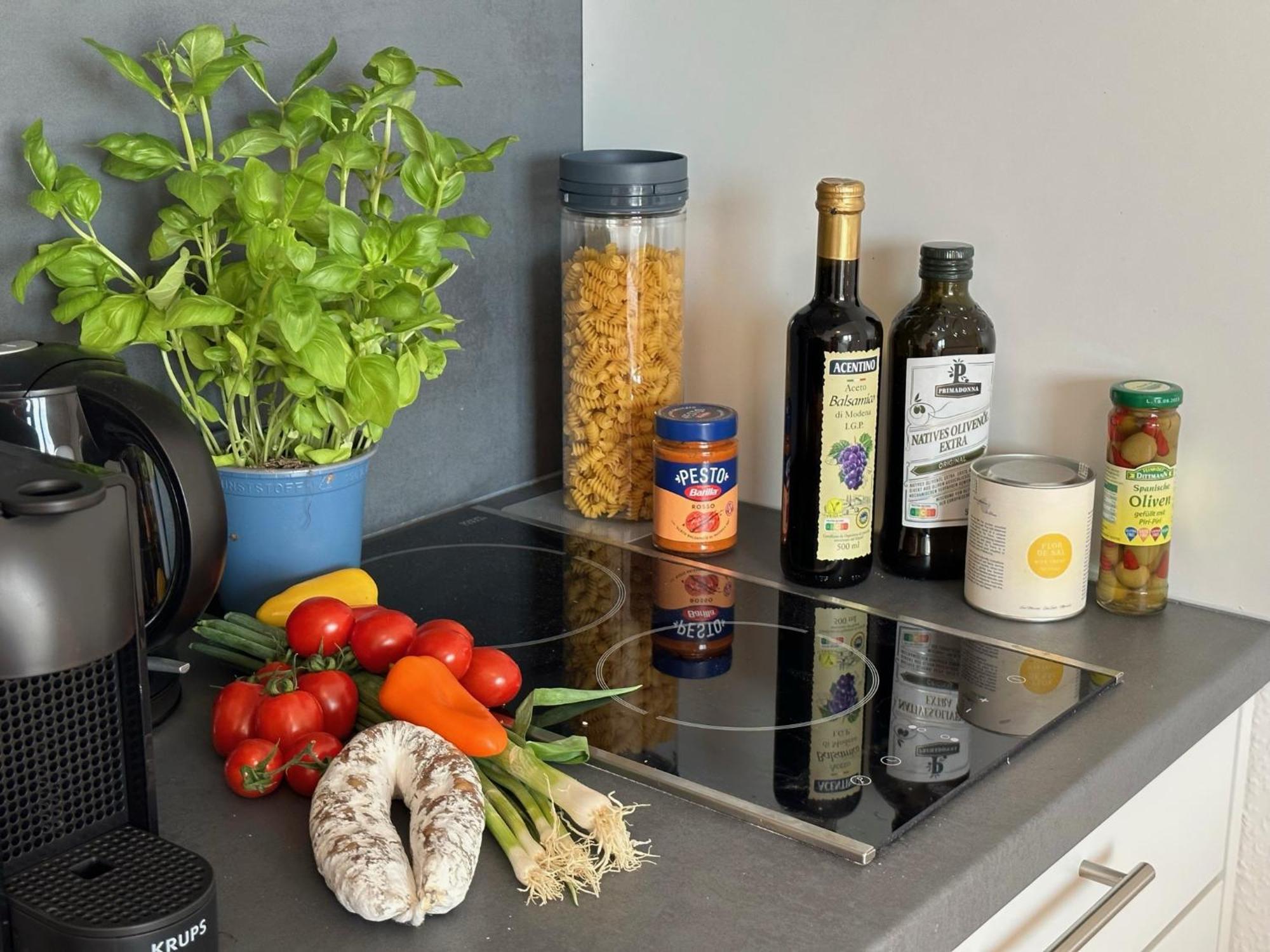 Stilvolles Und Modernes Appartement Mit Sonnigem Balkon In Flughafen- Und Messenaehe 31 Leinfelden-Echterdingen Luaran gambar
